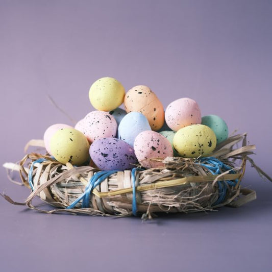 Egg-cellent Custom Balloon Decoration Ideas for This Easter