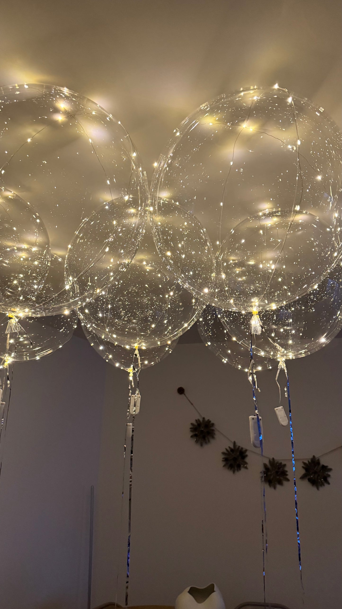 5 LED Balloons (helium inflated)
