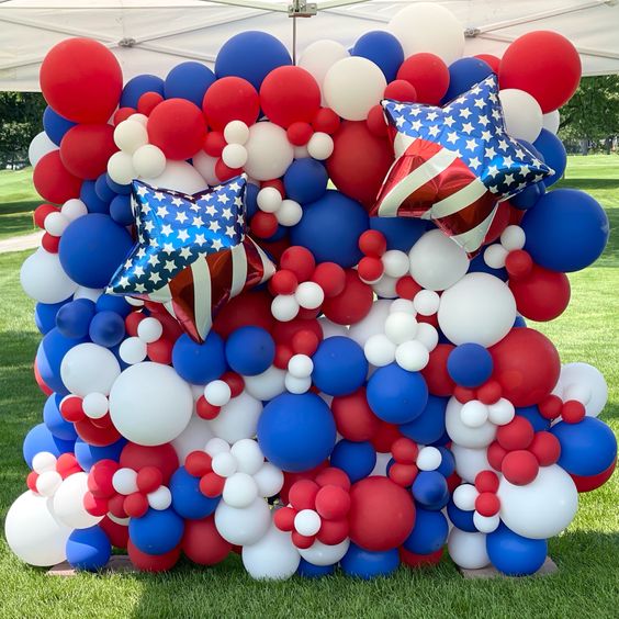 USA 4th of July Balloon Wall 8x8 ft