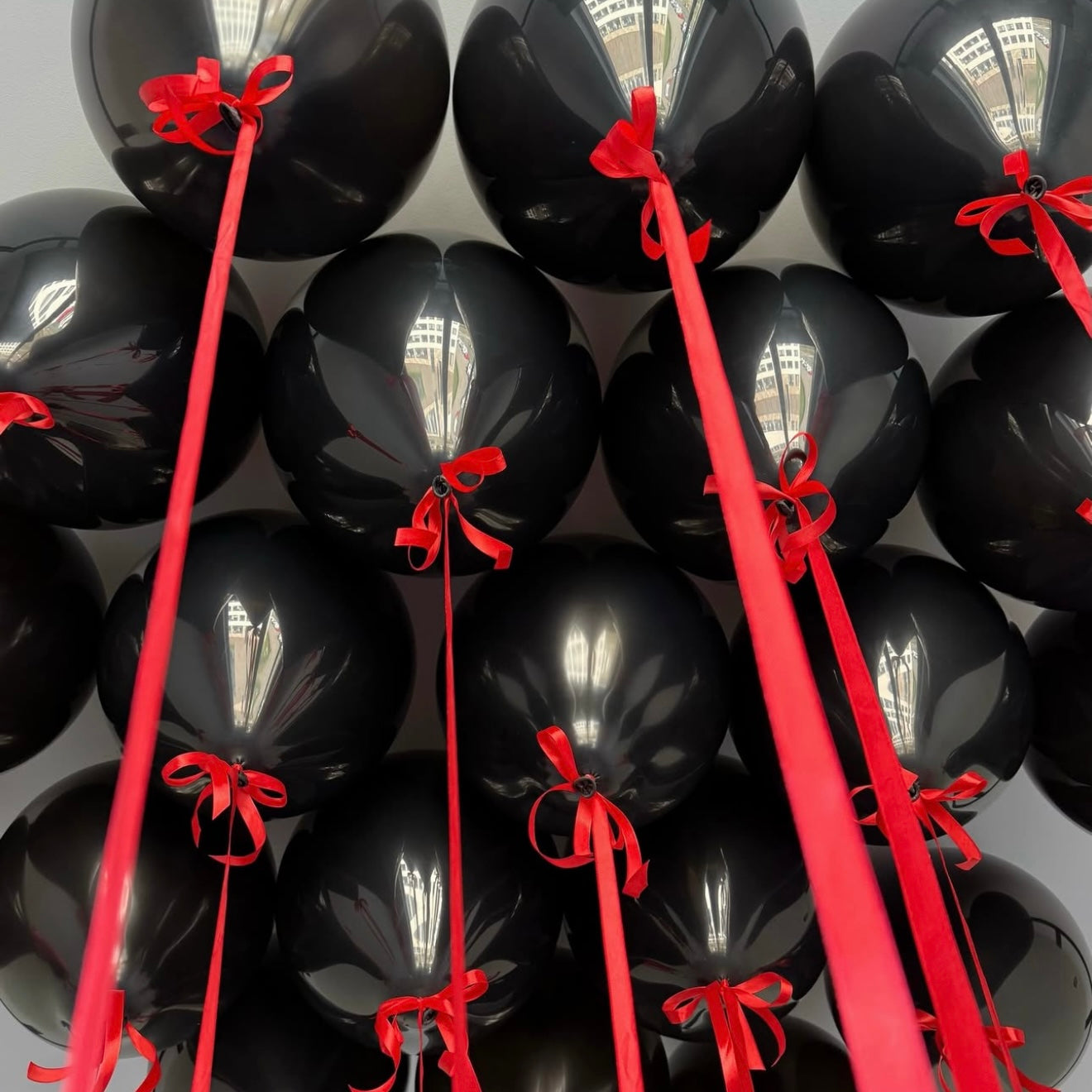 Ceiling Balloons with Bows (Select ONE Color)