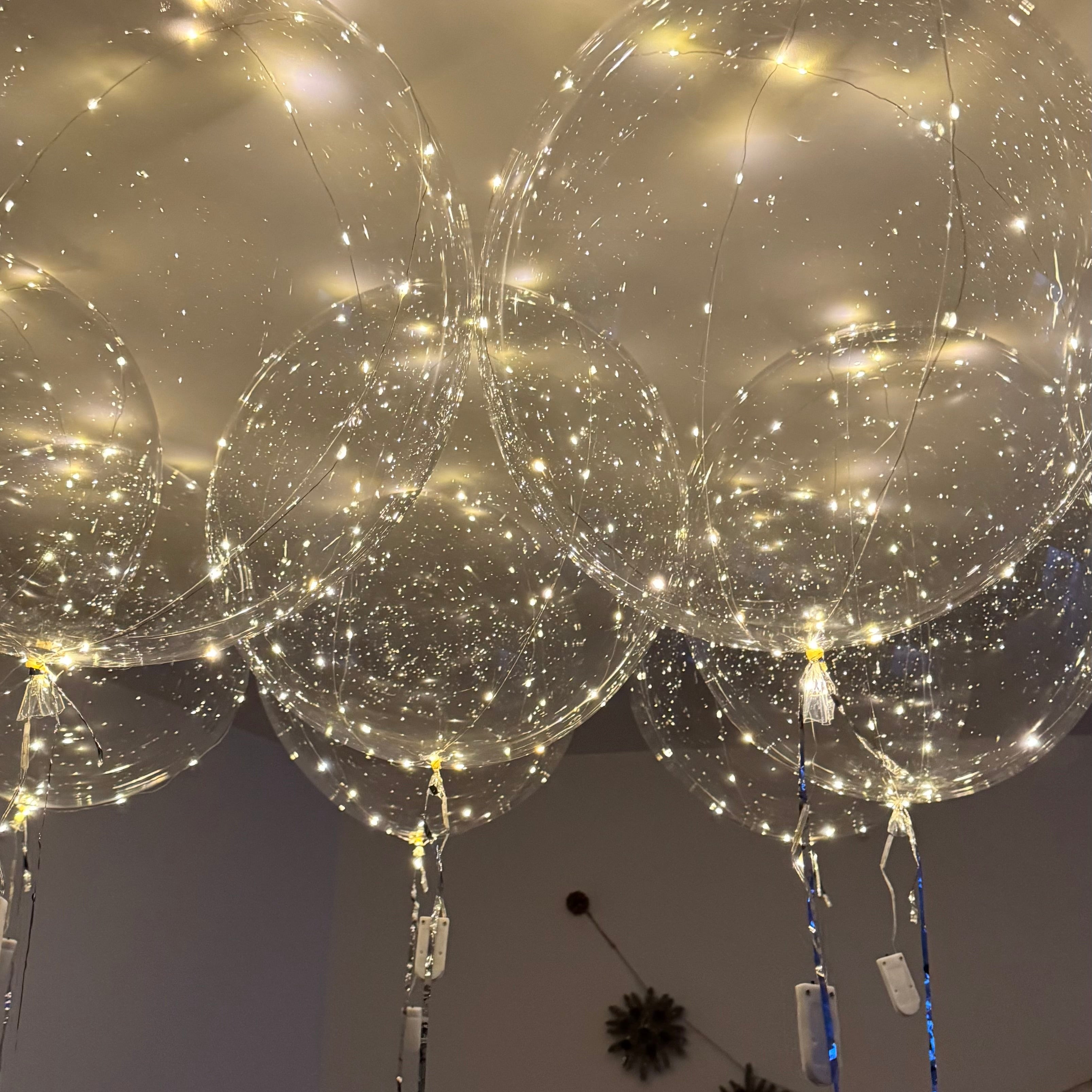 10 LED Balloons (helium inflated)